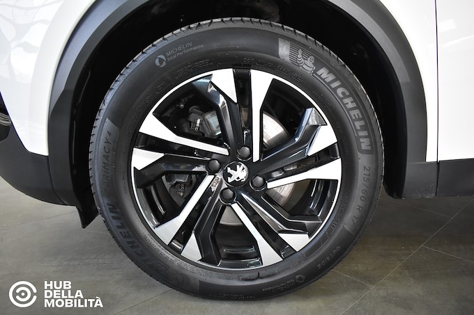 PEUGEOT 2008 BlueHDi 130 S&S EAT8 Allure